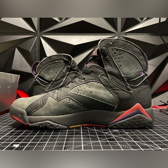 1992 OG Jordan 7 Raptors Size 9.5 with Box - Picture 3 of 9